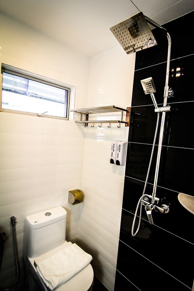 Hotel Lavender Senawang Seremban Eksteriør billede